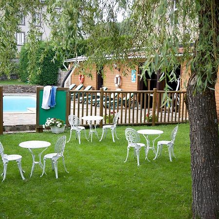 Logis Hotel Le Petit Breuil La Courtine Екстер'єр фото
