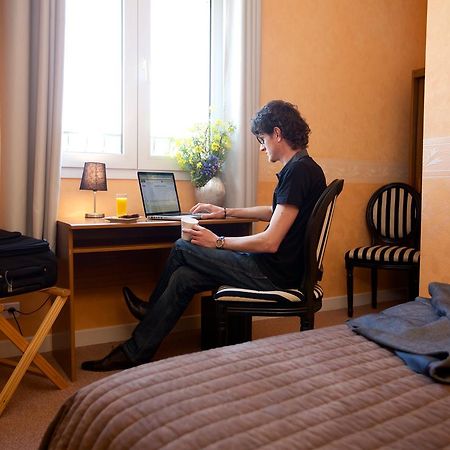 Logis Hotel Le Petit Breuil La Courtine Екстер'єр фото